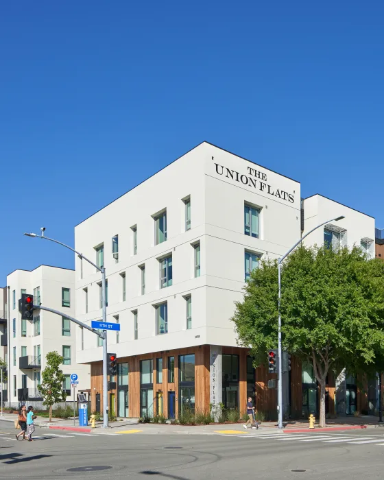 Exterior street view of Union Flats in Union City, Ca.