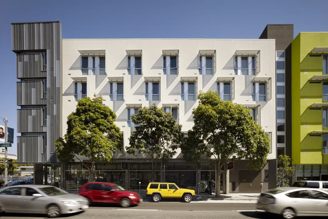 West elevation of Richardson Apartments in San Francisco.