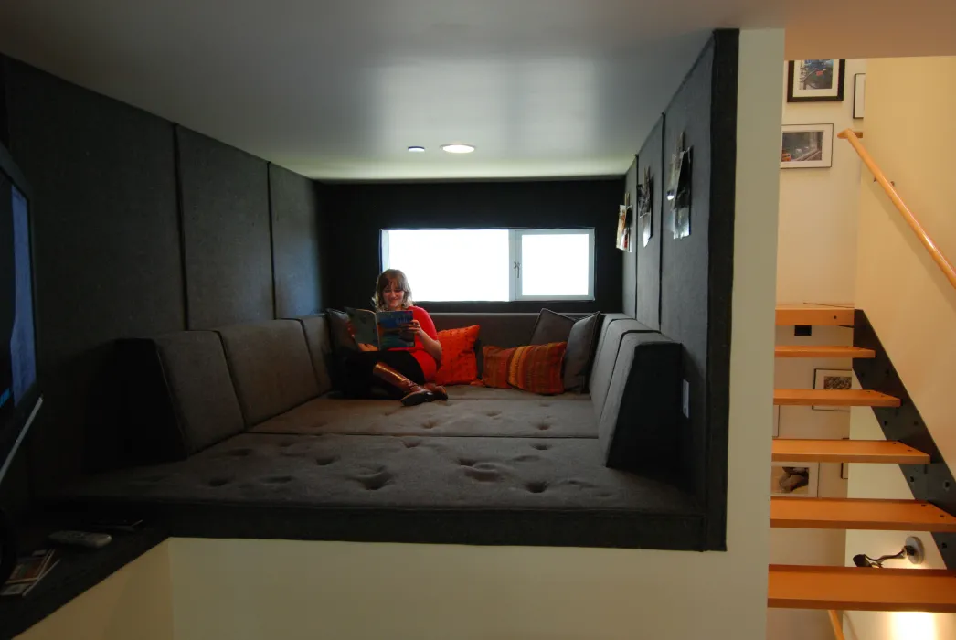 Built-in padded relaxation nook inside a unit at Blue Star Corner in Emeryville, Ca.