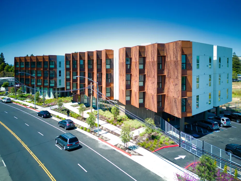 Exterior view of Blue Oak Landing in Vallejo, California.