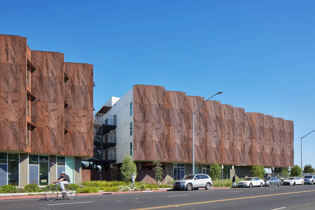 Exterior street view of Blue Oak Landing in Vallejo, California.