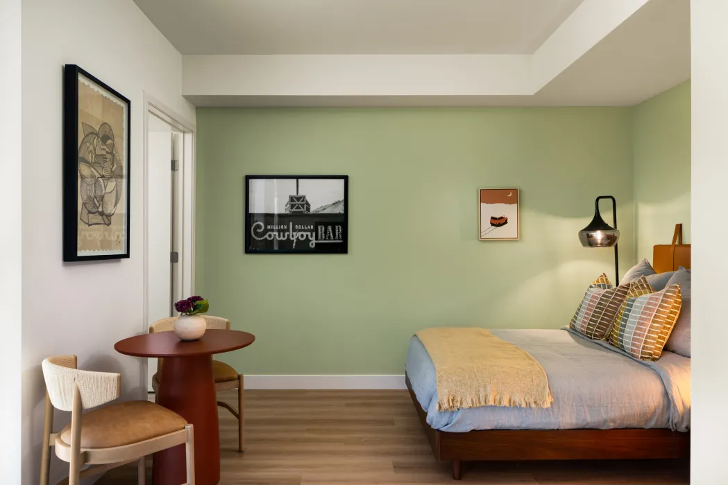 Unit bedroom at Felix.