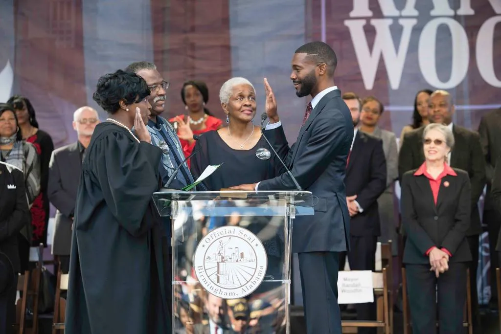 Sweating in of Randall Woodfin.